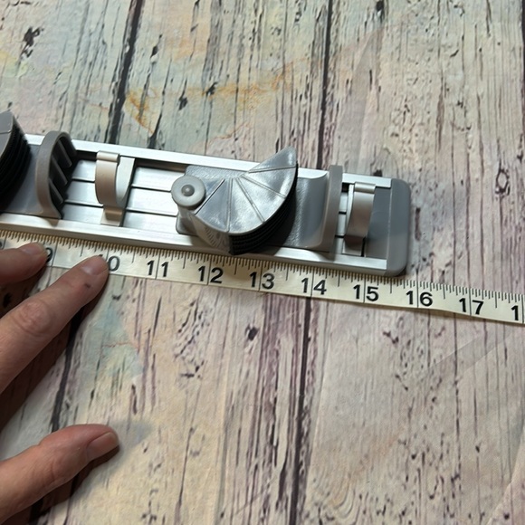 Multifunctional Mop Rack Aluminum - Picture 5 of 6